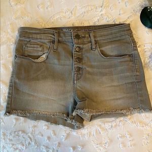 Grey High Rise Shorts Frayed Edges Stretch Size‎ 4